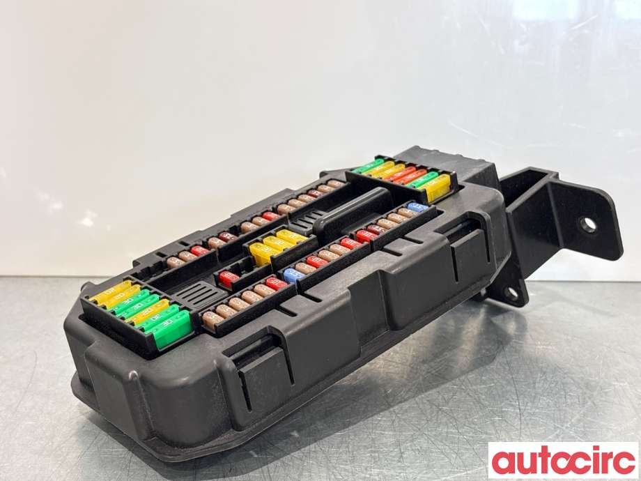 Sikringsboks til BMW X5 2013-2018 (F15) (F15) (BMW|61149224866|14062016|6819653)