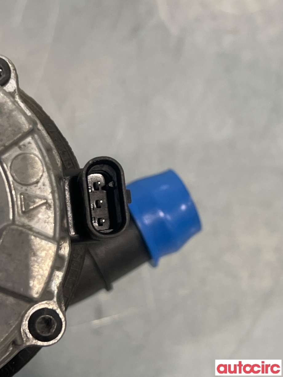 Sirkulasjonspumpe til VW e-Golf 2014-2017 (Fase 1) (VOLKSWAGEN|04L965567|0392024003)
