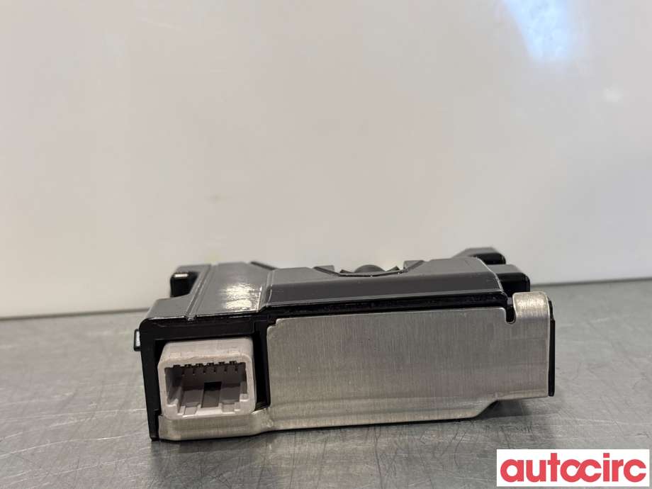 Kamera til Toyota Prius 2016-2023 (Type IV) (combi) (combi) (TOYOTA|8646C47010|036500-7371|8646C-47010)