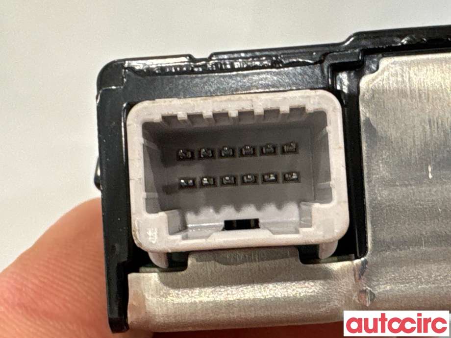 Kamera til Toyota Prius 2016-2023 (Type IV) (combi) (combi) (TOYOTA|8646C47010|036500-7371|8646C-47010)