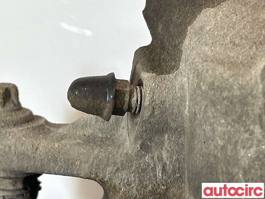 Bremsecaliper venstre foran til Peugeot 308 2013-2021 (Type II)  (PEUGEOT|1610428180|)