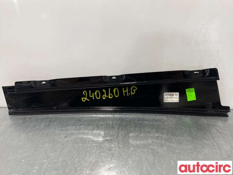Lister til Volvo XC70 2008-2013 (Type II, Fase 1)  (VOLVO|30799058|)