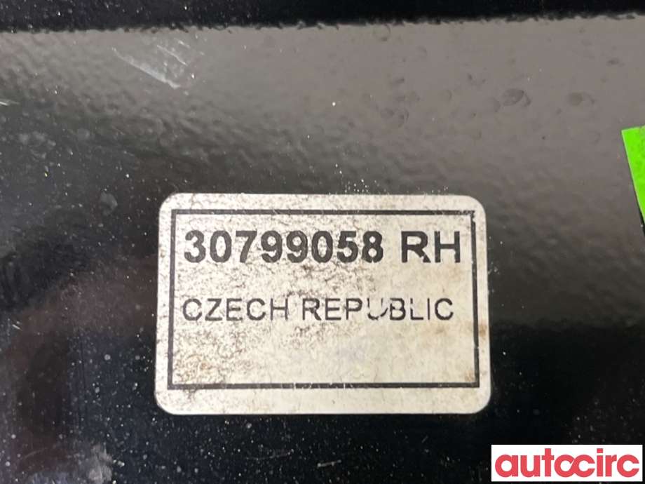 Lister til Volvo XC70 2008-2013 (Type II, Fase 1)  (VOLVO|30799058|)