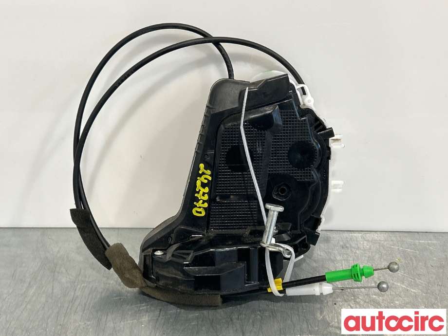 Låsekasse høyre bak til Toyota Prius 2016-2023 (Type IV) (combi) (combi) (TOYOTA|6905052250|)