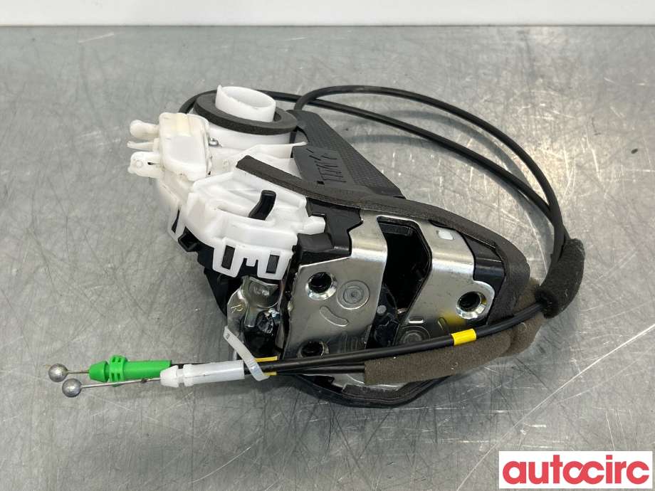 Låsekasse høyre bak til Toyota Prius 2016-2023 (Type IV) (combi) (combi) (TOYOTA|6905052250|)