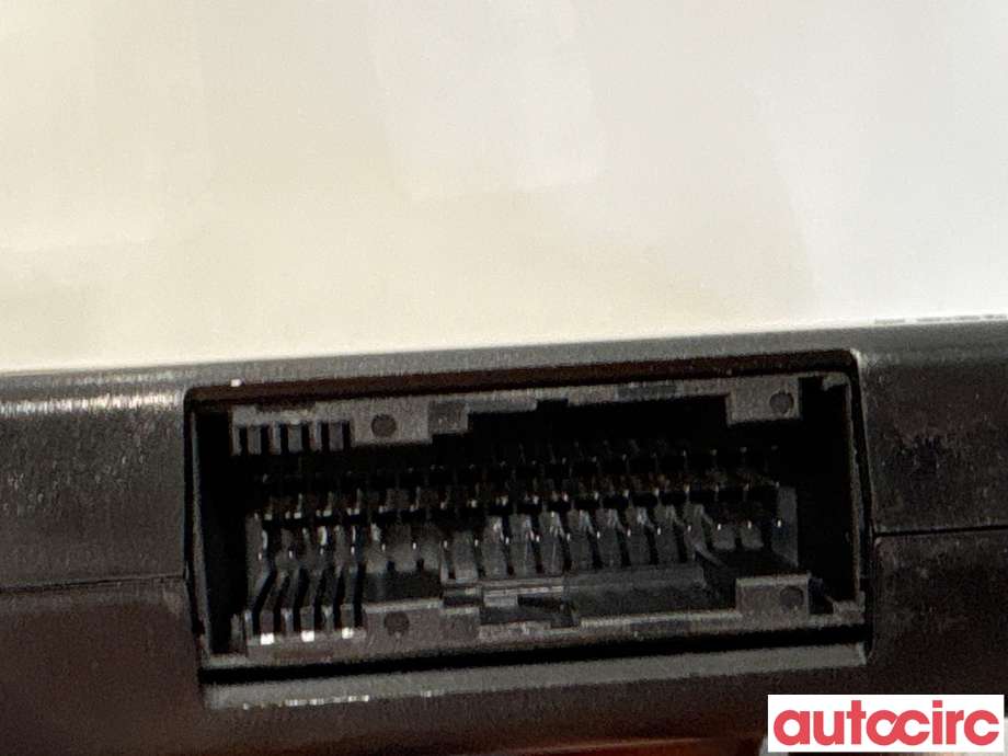 Dashbord telefon til VW Golf VI 2008-2012  (VOLKSWAGEN|5K0035730D|)