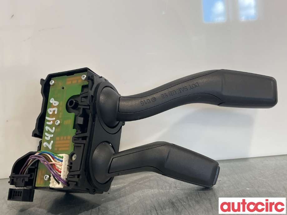 Bryter blink til Audi A3 2009-2012 (Type II, Fase 2)  (AUDI|8P0953513F)