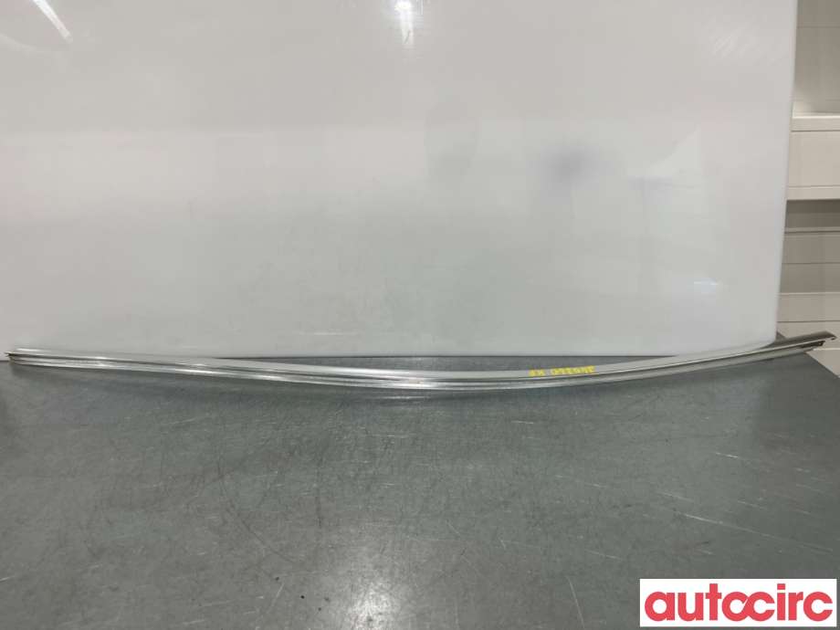 Lister til Volvo XC70 2008-2013 (Type II, Fase 1)  (VOLVO|31301875|)