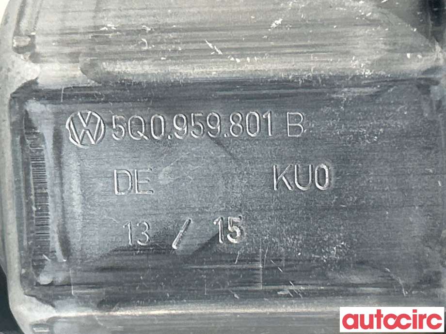 Ruteheis venstre foran til VW e-Golf 2014-2017 (Fase 1) (VOLKSWAGEN|8W0959801||5Q0959801B)