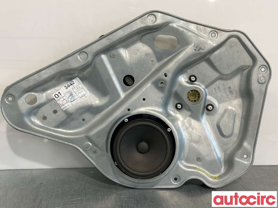 Ruteheis til VW Golf VI 2008-2012  (VOLKSWAGEN|1K9839461A||1K9839755A)