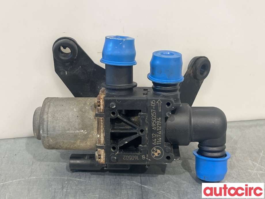 Diverse deler til BMW X5, 2013-2018 (F15) (F15) (BMW|64126950257)
