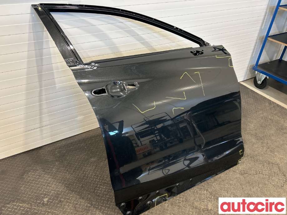 Dør høyre foran til Lexus RC 2015-->> (LEXUS|6700146030)