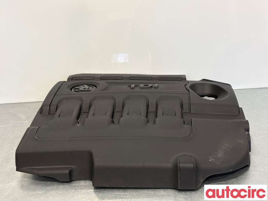 Motordeksel over motor til Škoda Superb 2015-->> (Type III)  (SKODA|04L103925T|)