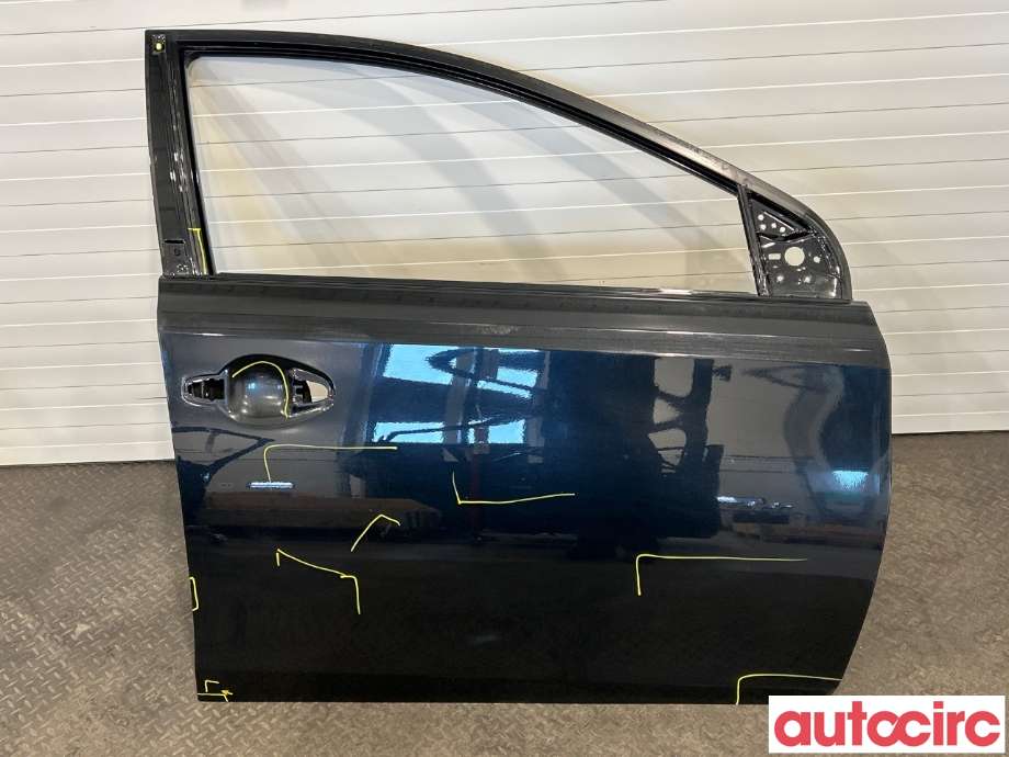 Dør høyre foran til Toyota Auris, 2015-2019 (Type II, Fase 2) (TOYOTA|6700102540)