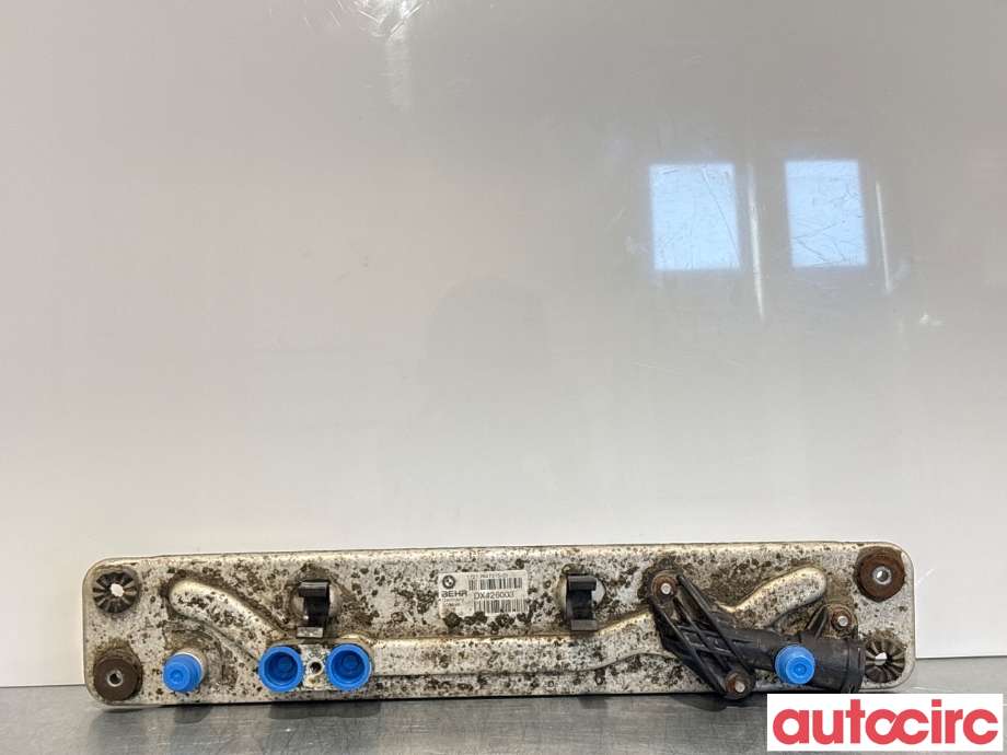 Oljekjøler til BMW X5, 2013-2018 (F15) (F15) (BMW|17217647315)