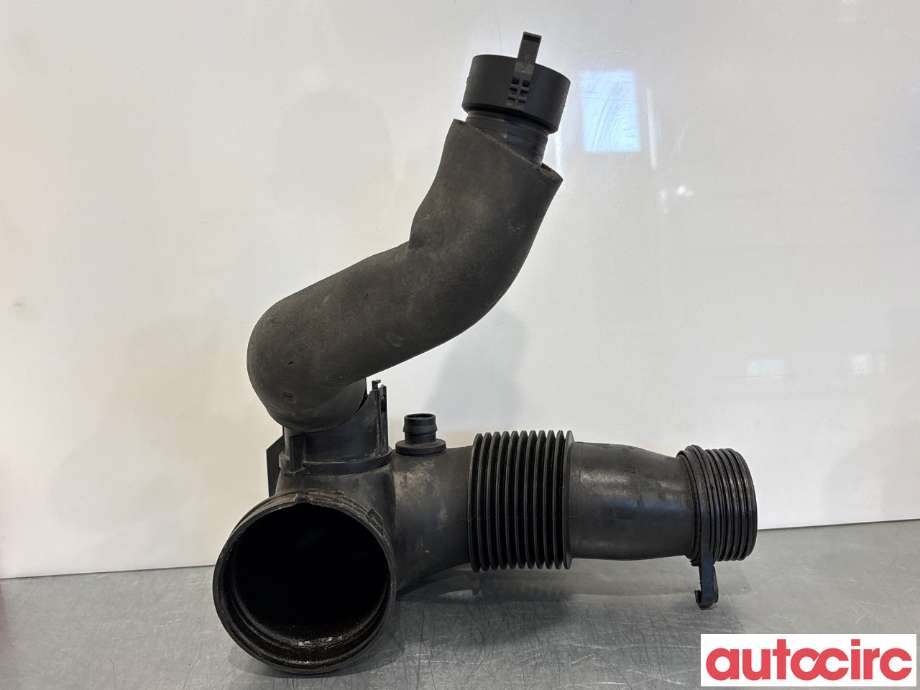 Luftslange innsug til BMW X5, 2013-2018 (F15) (F15) (BMW|13717605638)