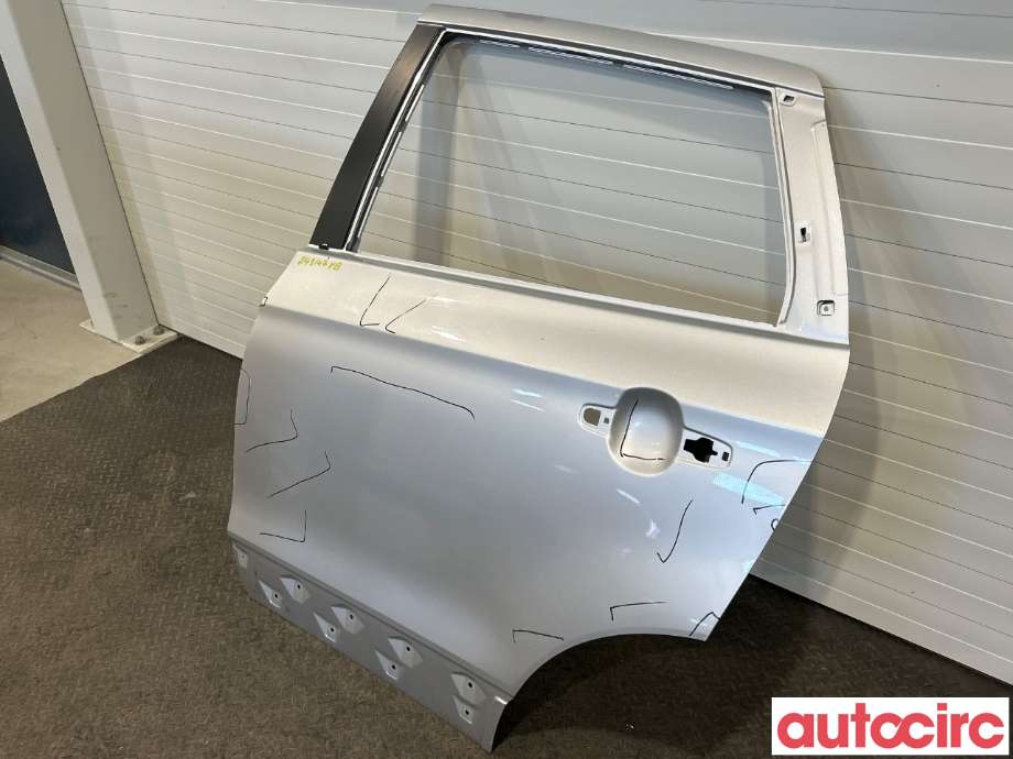 Dør venstre bak til Suzuki SX4 S-CROSS 2013-->> (Type II) (SUZUKI|68004-61M00)