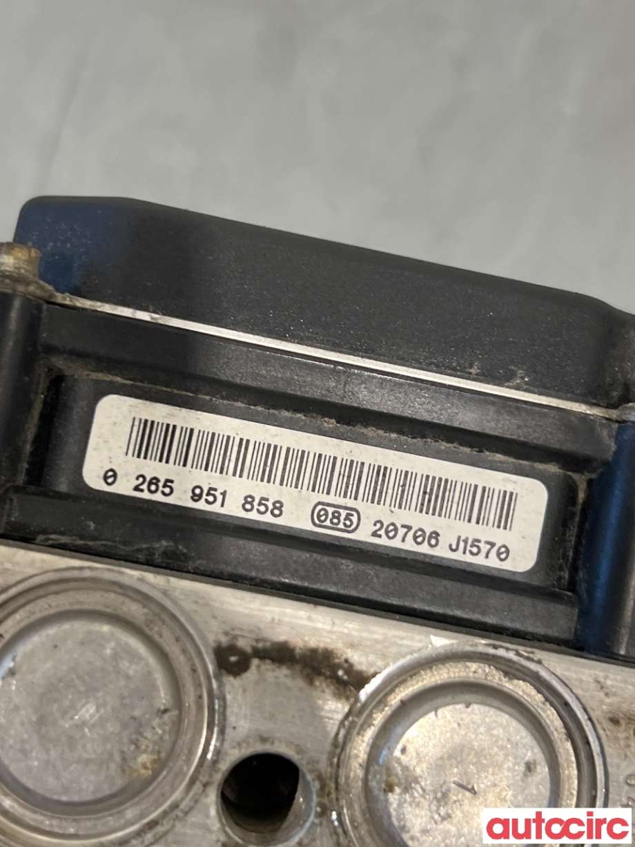 ABS sentral til Mercedes E-Klasse 2009-2013 (Fase 1) (W212) (W212) (MERCEDES|A2184312912|0265951858|A2124315512)