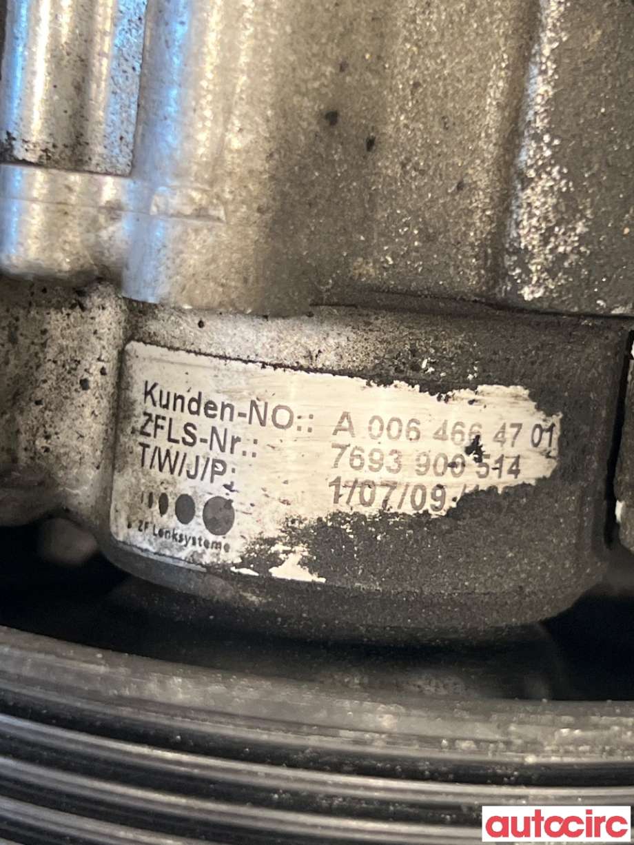 Servo pumpe mekanisk til Mercedes E-Klasse 2009-2013 (Fase 1) (W212) (W212) (MERCEDES|A0064664701|)
