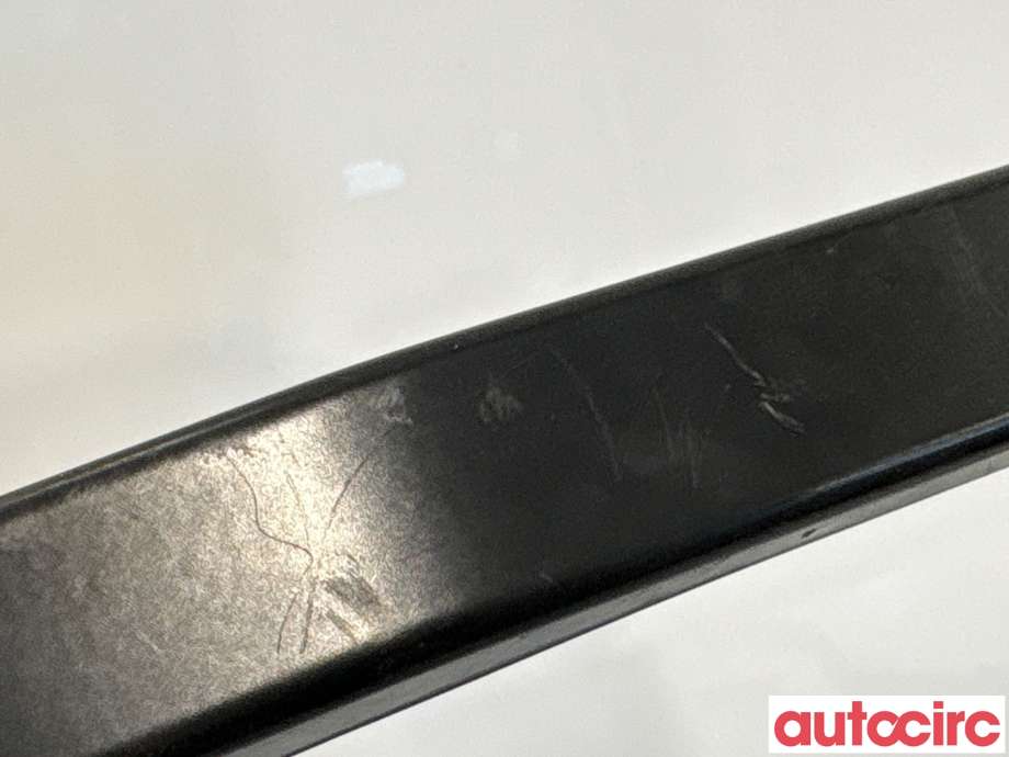 Viskerarmer frontrute til BMW X5 2013-2018 (F15) (F15) (BMW|61617304071||7304071)