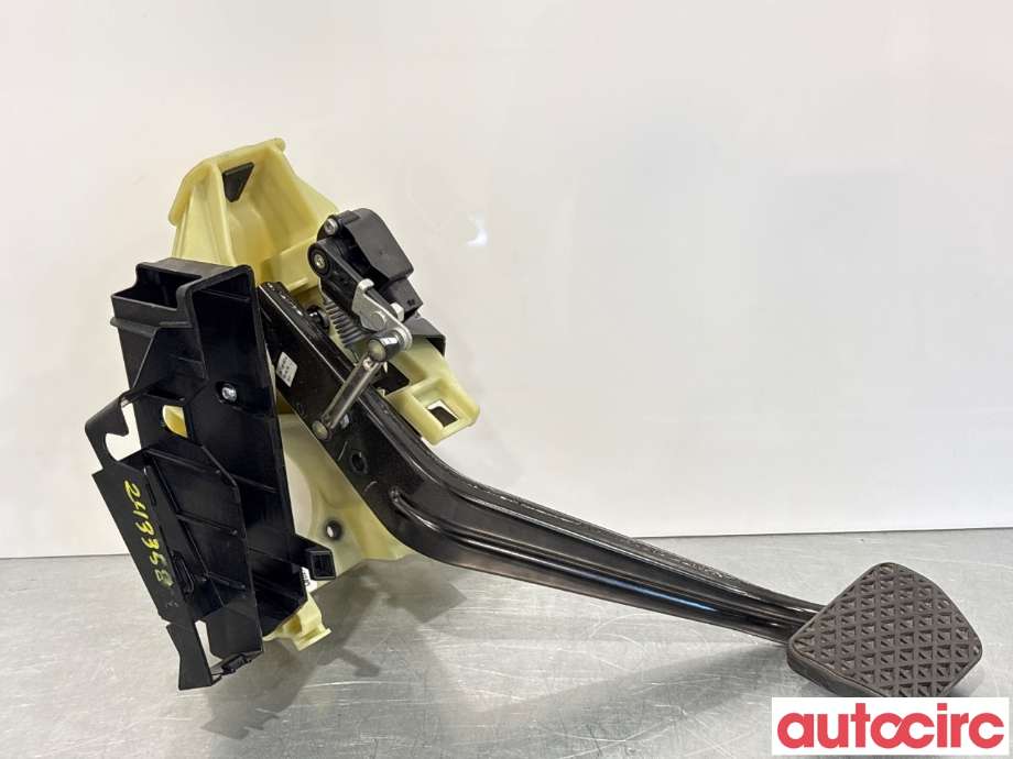 Pedal gass/brems/clutch til BMW X5, 2013-2018 (F15) (F15) (BMW|35006856422)