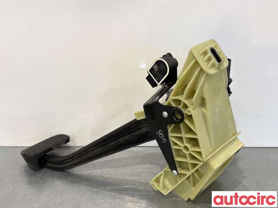 Pedal gass/brems/clutch til BMW X5 2013-2018 (F15) (F15) (BMW|35006856422|4012572B|6856422)