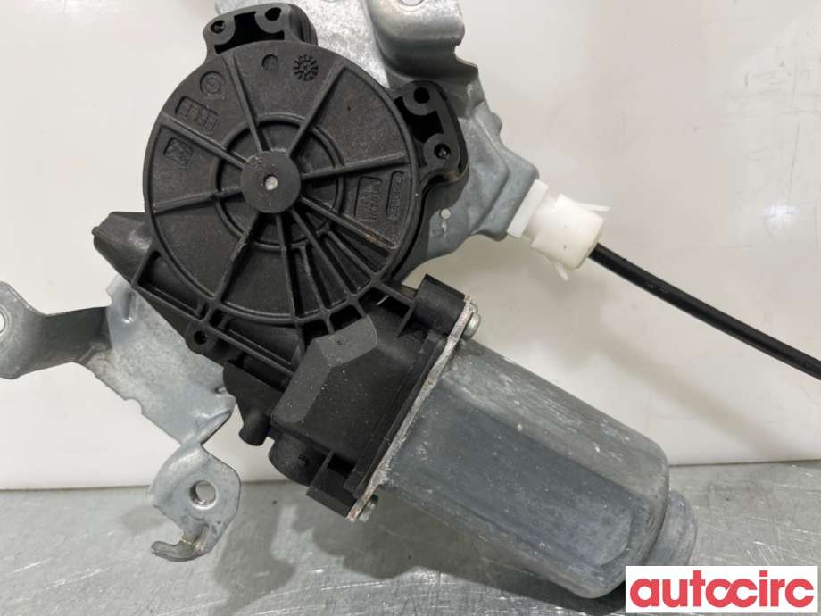 Ruteheis venstre bak til Nissan Qashqai 2010-2014 (Type I, Fase 2)  (NISSAN|82701EY10A|402191A|82701EY11A)
