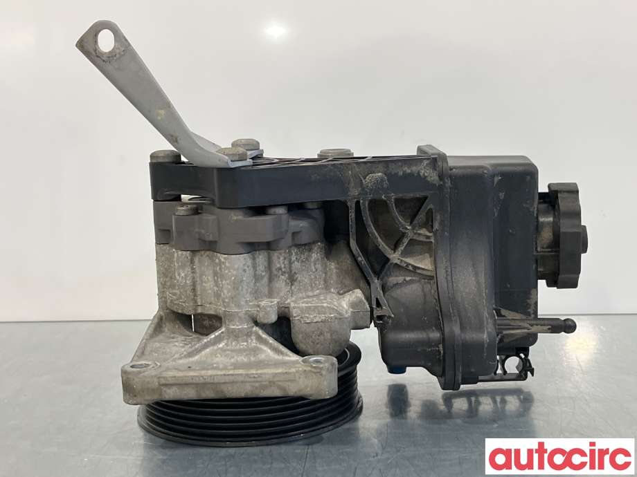 Servo pumpe mekanisk til Mercedes E-Klasse 2009-2013 (Fase 1) (W212) (W212) (MERCEDES|A0064664601|A0064664701)