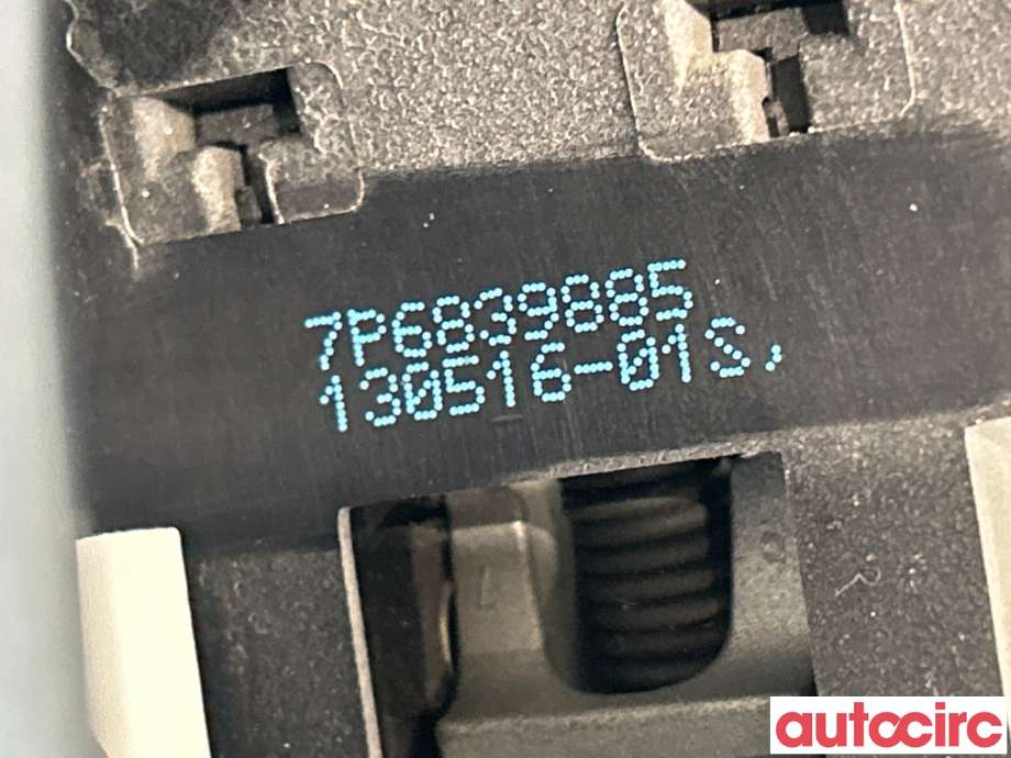 Dørhåndtak utv høyre foran til Škoda Superb 2015-->> (Type III) (SKODA|5G0837206Q||7P6839885)