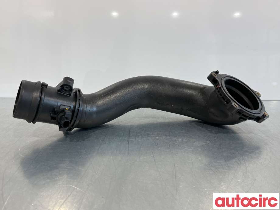 Turbo rør til Mercedes E-Klasse, 2009-2013 (Fase 1) (W212) (W212) (MERCEDES|A651090384264)