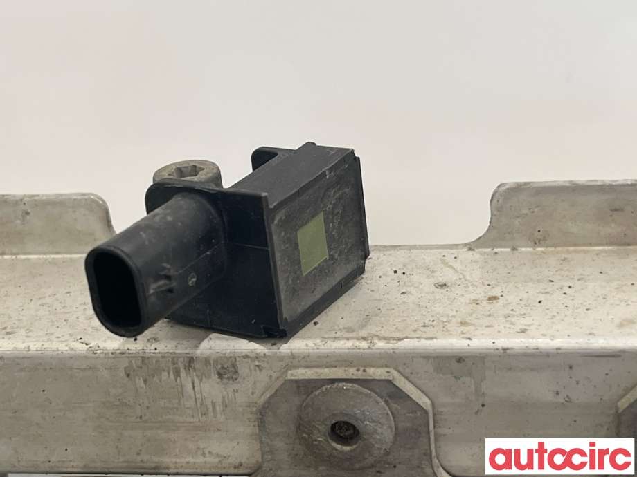 Diverse deler til BMW X5 2013-2018 (F15) (F15) (BMW|51647294491)