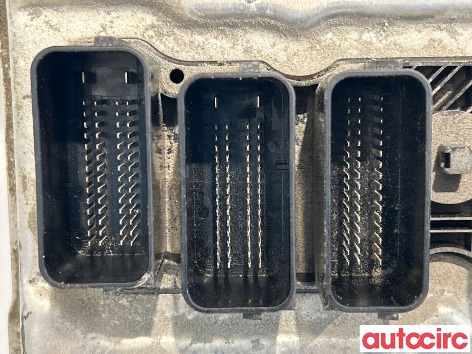Styreenhet motor til BMW X5 2013-2018 (F15) (F15) (BMW|12148697391|0261S15495|8664617-01)