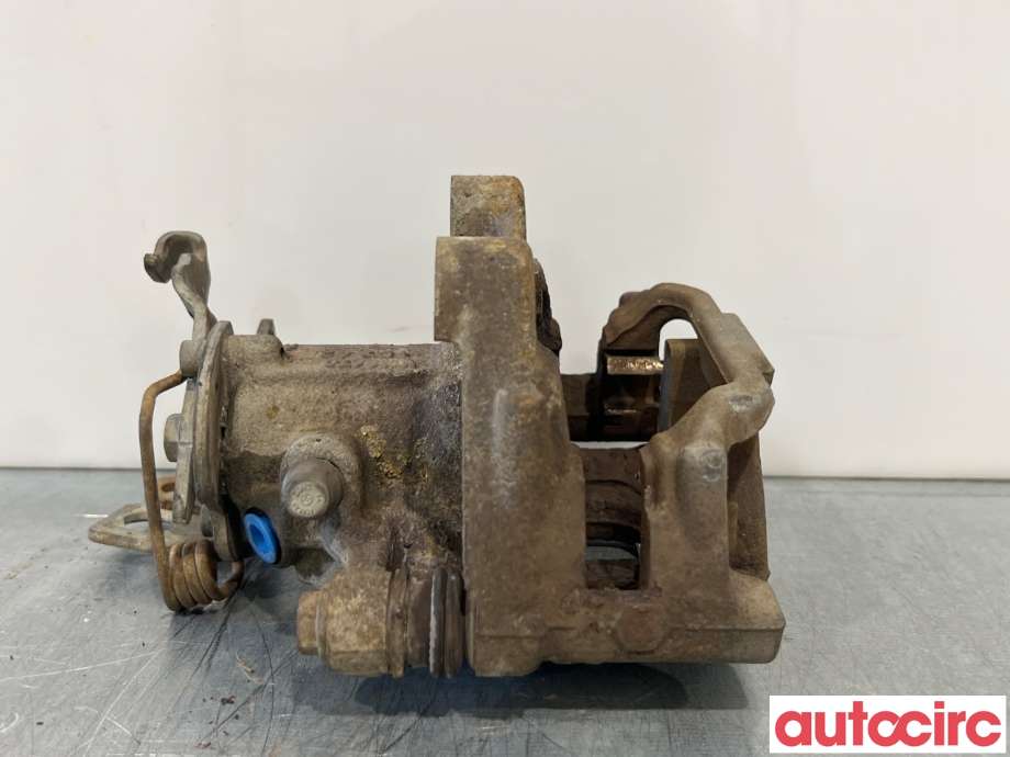 Bremsecaliper venstre bak til VW Caddy 2010-2015 (Type III, Fase 2)  (VOLKSWAGEN|2K5615423|)