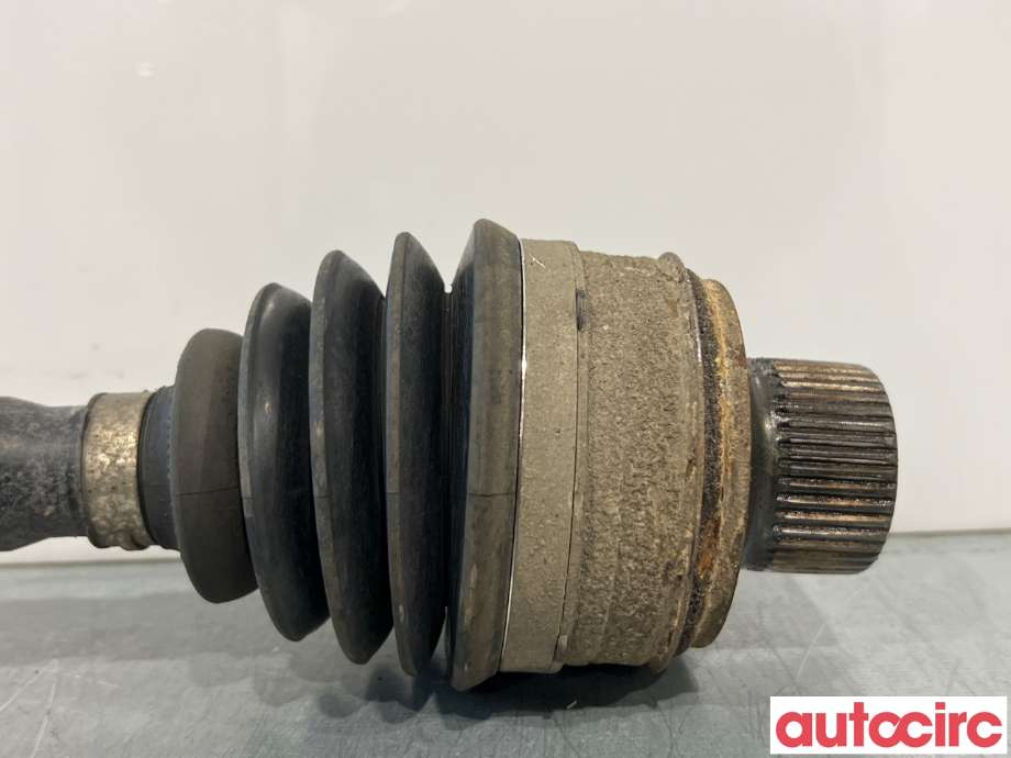 Drivaksel venstre foran til Audi A4 2007-2014 (Type IV) (B8) (B8) (AUDI|8K0407271AL|Y1AL)