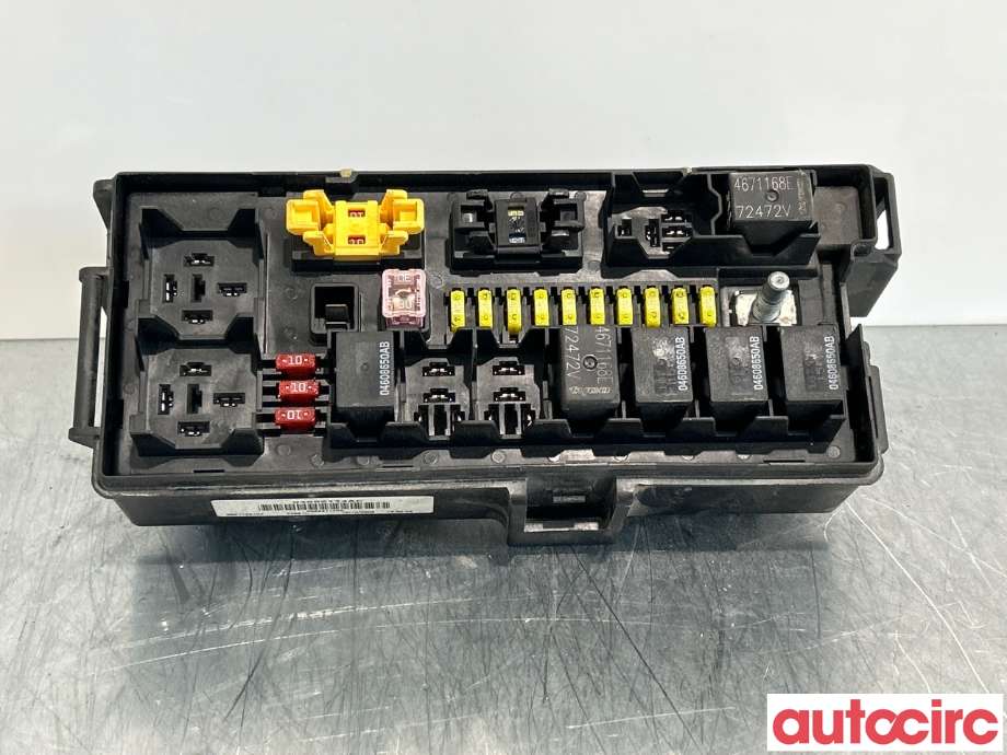 Sikringsboks til Jeep Commander, 2006-2009 (JEEP|56049916AA)
