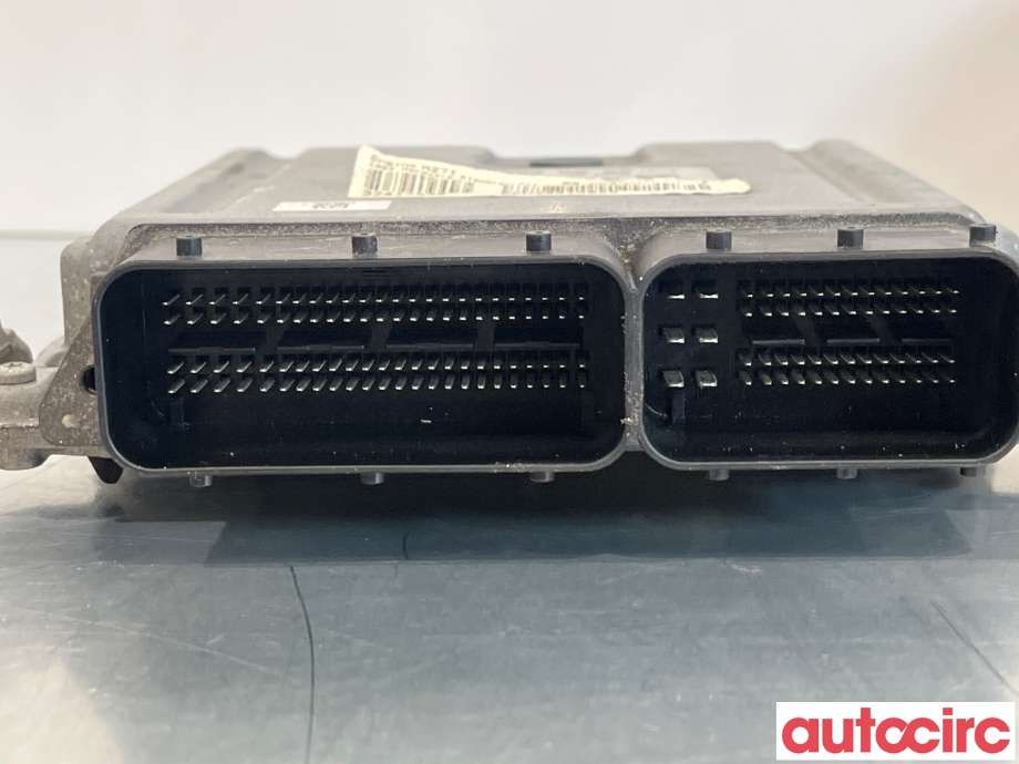 Styreenhet motor til Mercedes C-Klasse 2014-2018 (Fase 1) (W205) (W205) (MERCEDES|A2749000800|0261S08785)