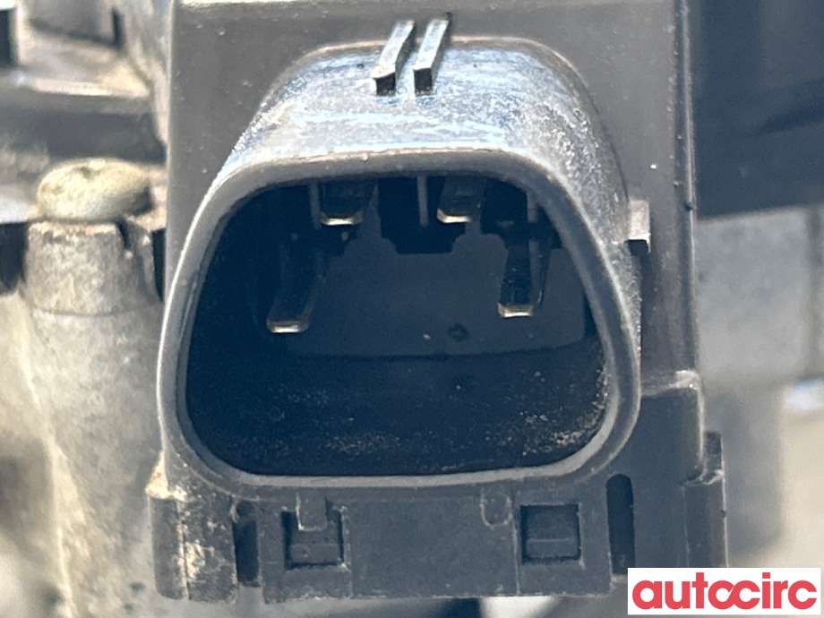 Viskermotor frontrute til Jeep Commander 2006-2009 (JEEP|55156851AE||55156851AD)