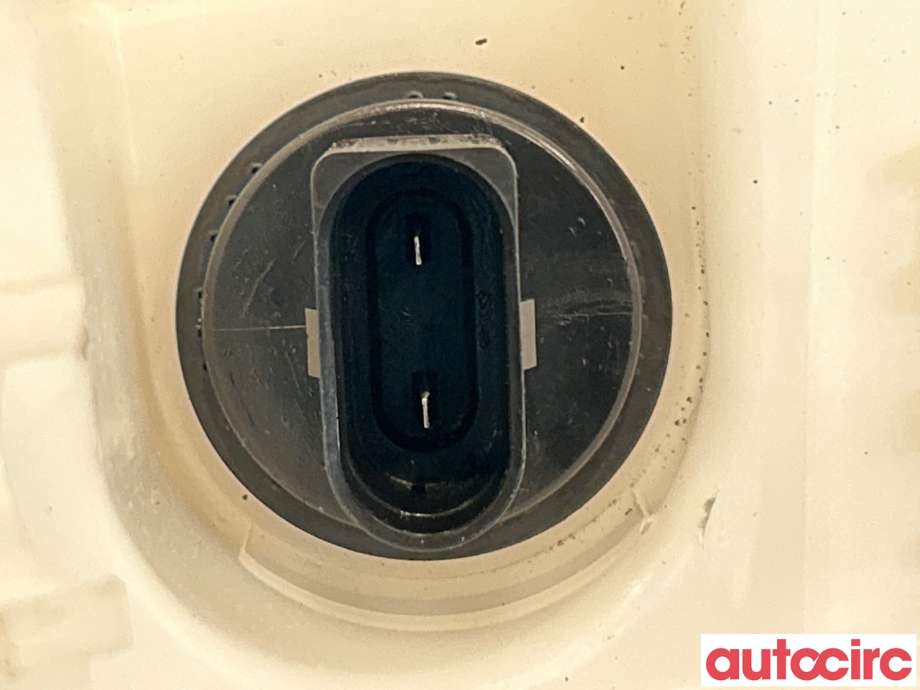Spylertank til Audi A6 2011-2014 (Type IV, Fase 1) (C7) (C7) (AUDI|4G8955453F||4G8955451)