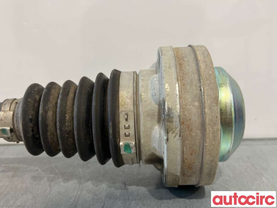 Drivaksel venstre foran til VW Caddy 2010-2015 (Type III, Fase 2) (VOLKSWAGEN|3C0407271AJ||1K0407271BJ)