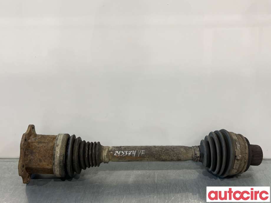 Drivaksel venstre foran til Audi A5, 2007-2016 (Type I) (AUDI|8K0407271P)