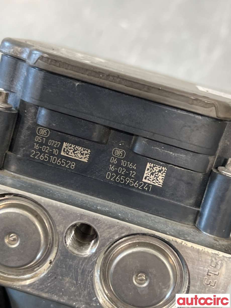 ABS sentral til Audi A4 2015-2019 (Type V, Fase 1) (B9) (B9) (AUDI|8W0614517H|0265956241|8W0907379J)