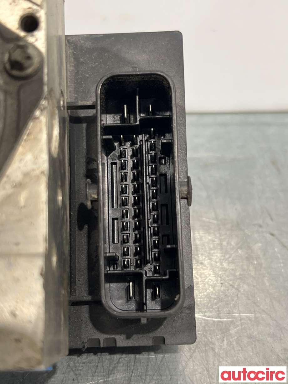 ABS sentral til Audi A4 2007-2014 (Type IV) (B8) (B8) (AUDI|8K0614517EK|0265951539|8K0907379BF)