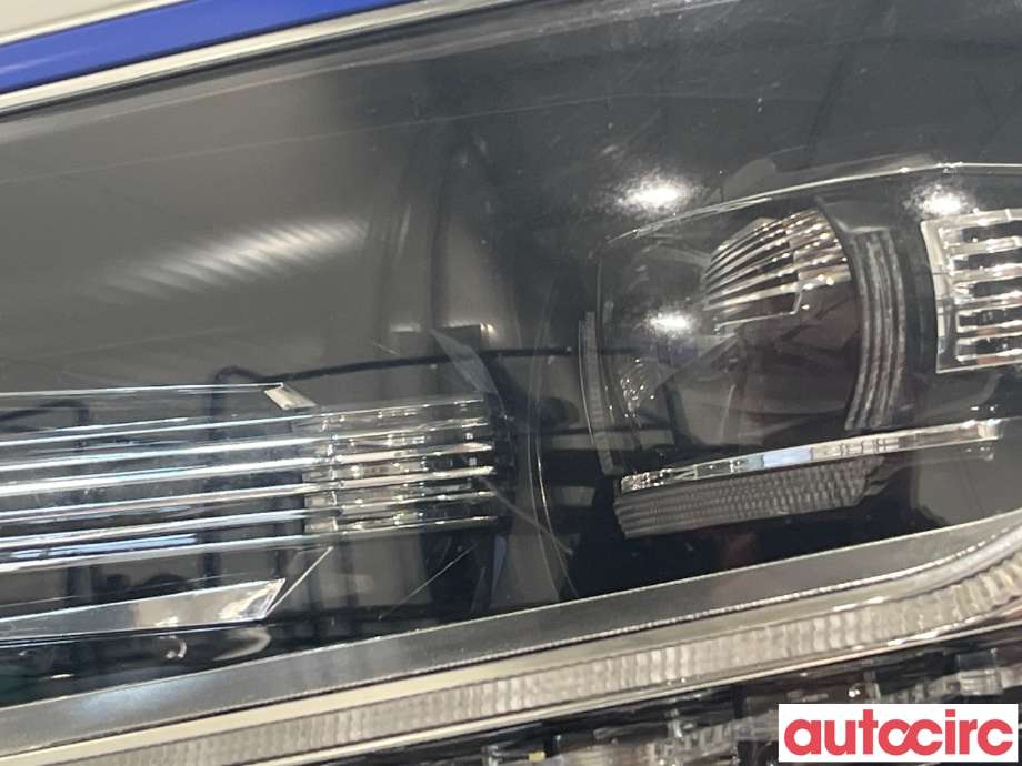 Frontlykt venstre halogen til VW Passat 2015-2019 (Fase 1) (B8) (B8) (VOLKSWAGEN|3G1941113A|3G1941081J)