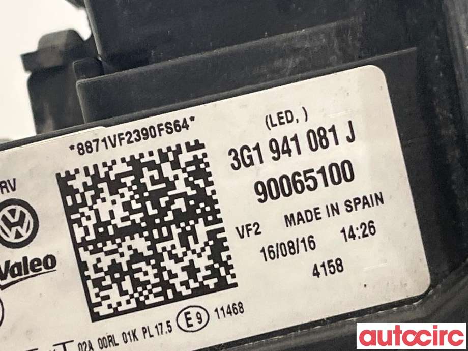 Frontlykt venstre halogen til VW Passat 2015-2019 (Fase 1) (B8) (B8) (VOLKSWAGEN|3G1941113A|3G1941081J)