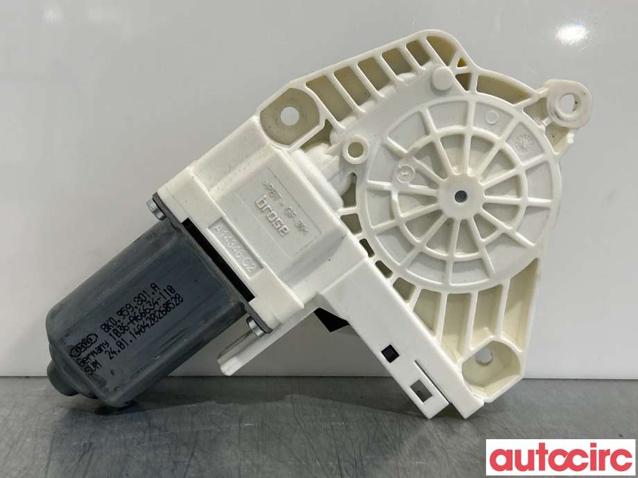 Ruteheis venstre foran til Audi A4, 2007-2014 (Type IV) (B8) (B8) (AUDI|8T0959801B)
