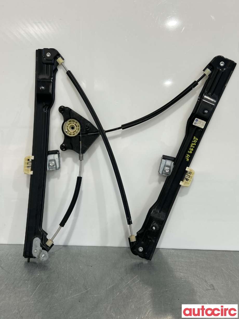 Ruteheis til VW Caddy 2015-2020 (Type III, Fase 3) (VOLKSWAGEN|2K5837462)