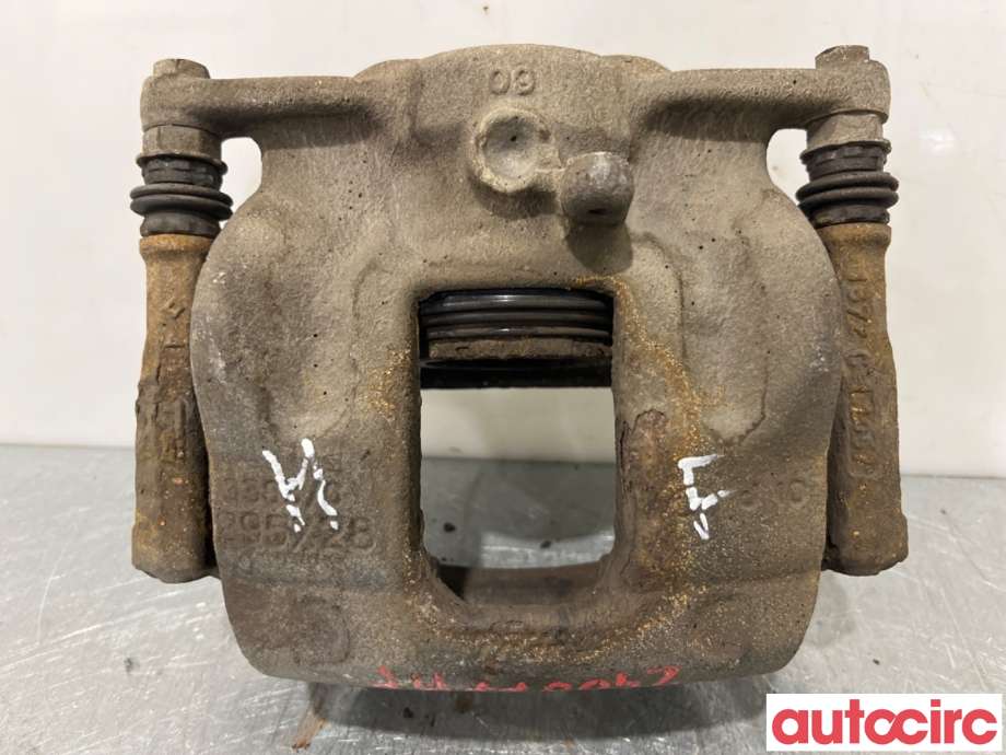 Bremsecaliper høyre foran til Mercedes B-Klasse, 2011-2018 (W246) (W246) (MERCEDES|A0004216881)