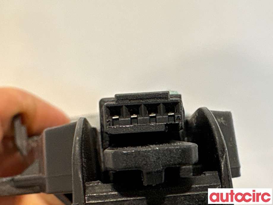 Dørhåndtak utv venstre bak til BMW X5 2013-2018 (F15) (F15) (BMW|51217433843||7381873)