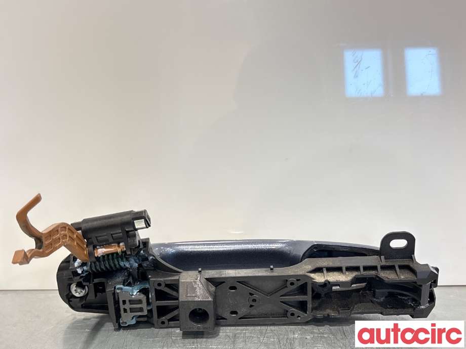 Dørhåndtak utv venstre bak til Toyota RAV4 2013-2015 (Type IV, Fase 1)  (TOYOTA|6921142040J0|)