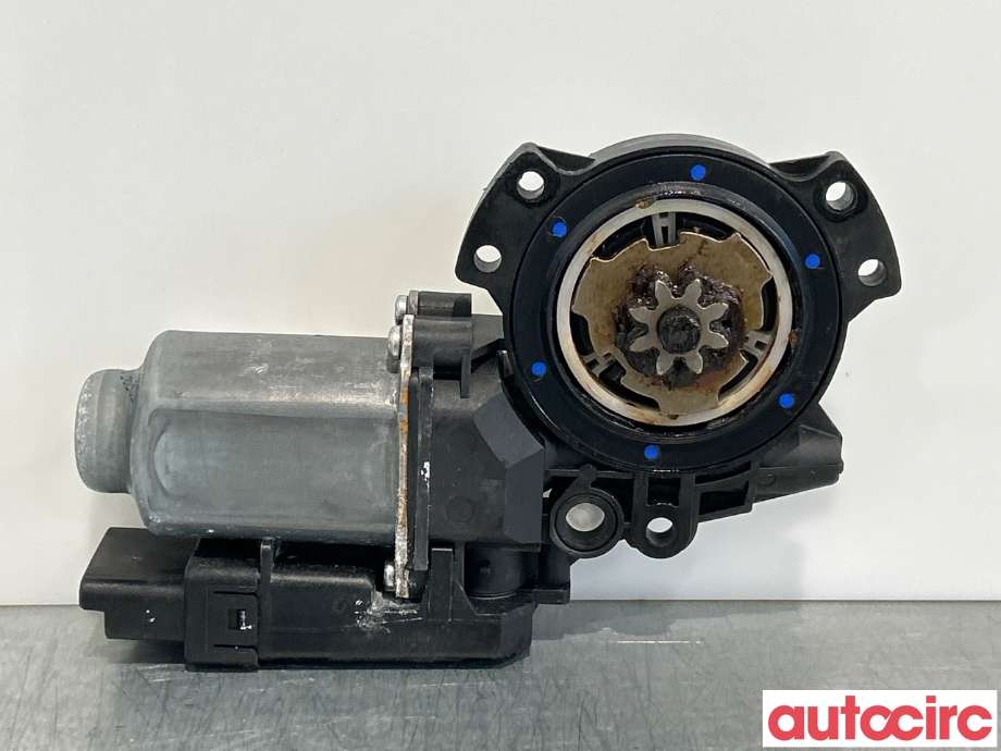 Ruteheis venstre foran til Hyundai Ix35 2010-2015 (HYUNDAI|824502S010|2840818505|402389D)